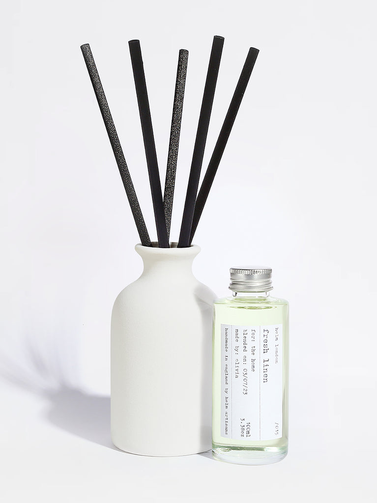 Fresh Linen Ceramic Reed Diffuser - 100ml - Helm London